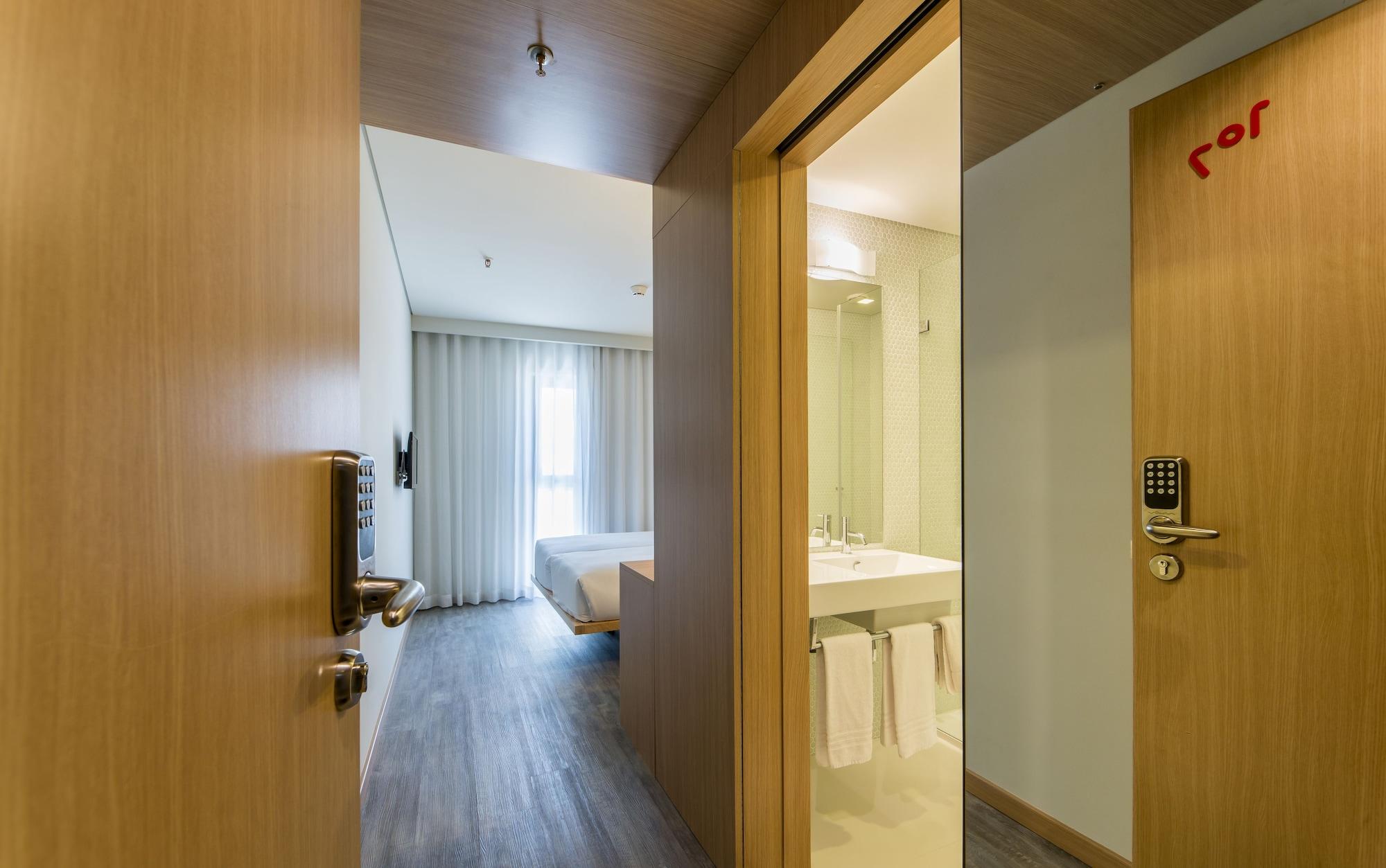 Moov Hotel Porto Norte Senhora da Hora Bagian luar foto